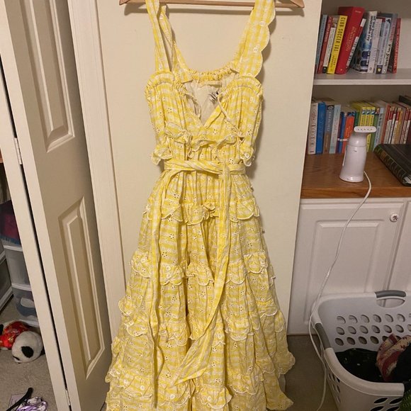 NWT Innika Choo Scallop Frill Honeycomb Size Two - Picture 2 of 2